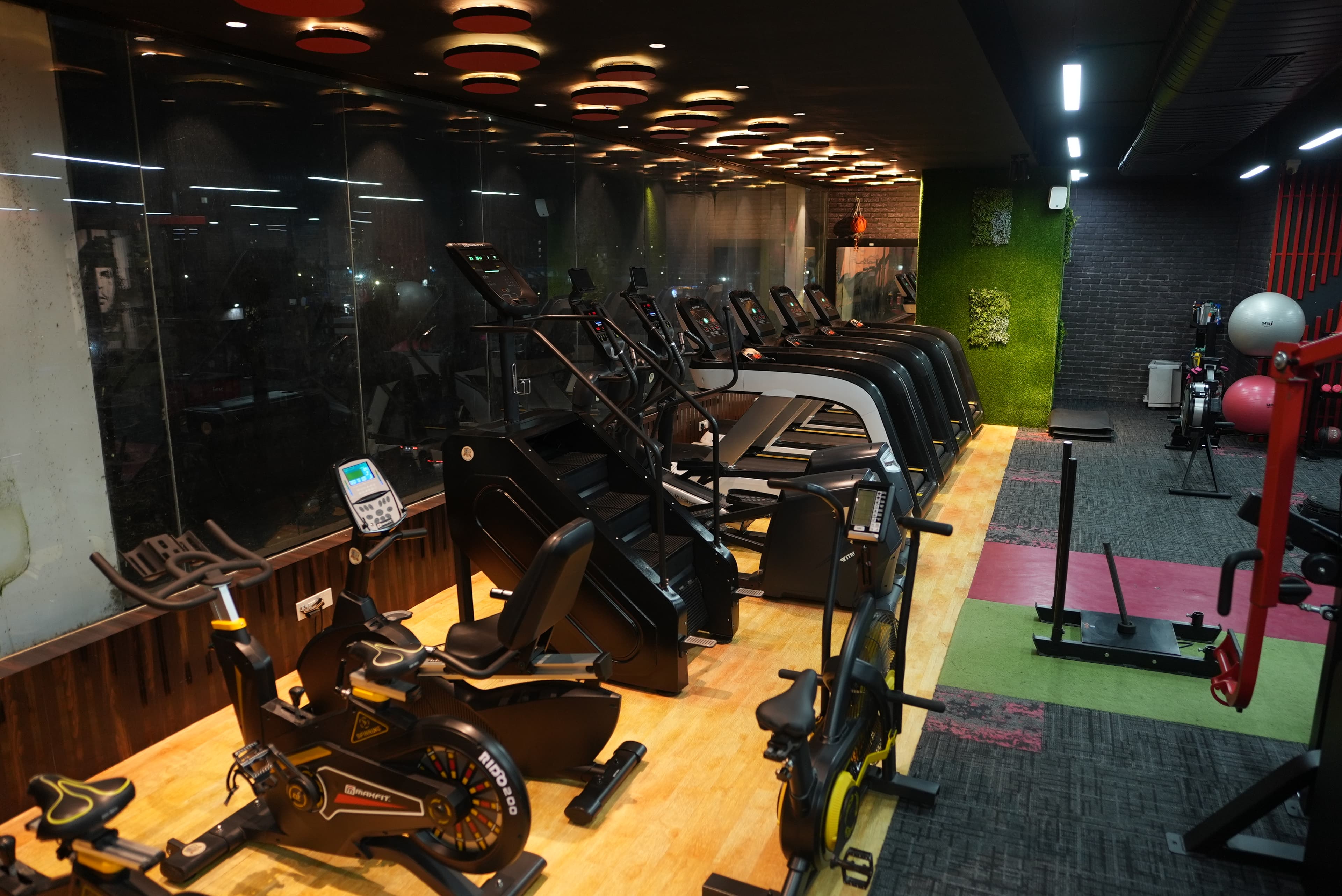 Gym Facility 1